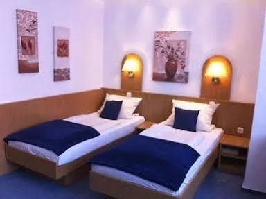 Hotel West An Der Bockenheimer Warte 프랑크푸르트 3*,