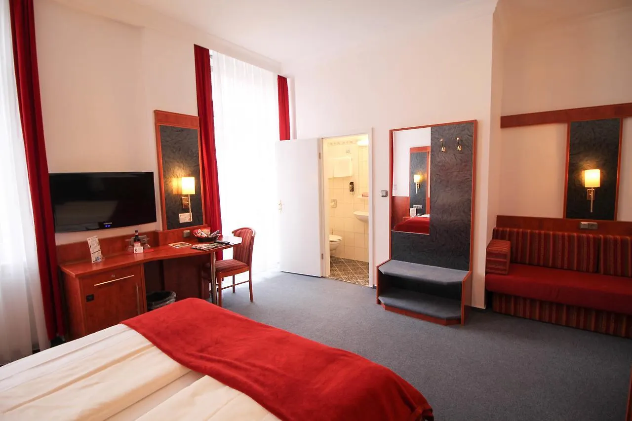 Hotel West An Der Bockenheimer Warte Frankfurt am Main 3*,