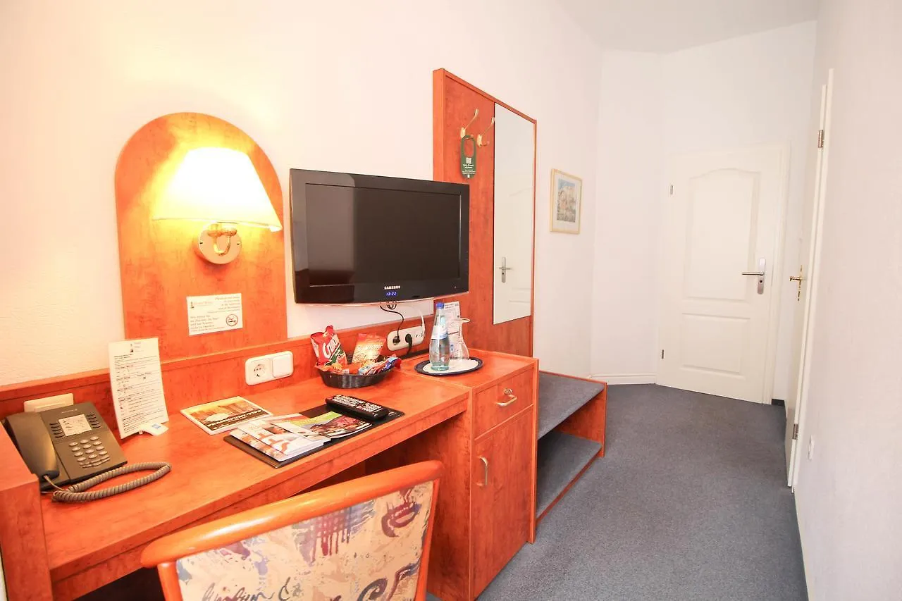 Hotel West An Der Bockenheimer Warte Frankfurt am Main 3*,  Germany